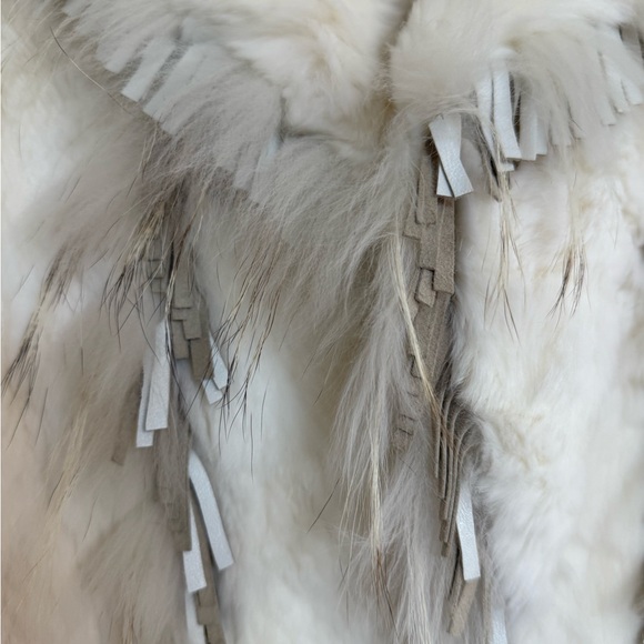 Cache Cream Rabbit and Raccoon Fur Teddy Jacket - Picture 2 of 8